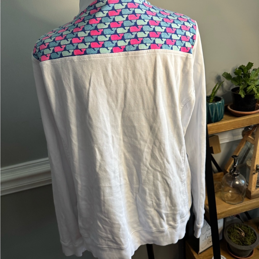 Vineyard Vines White Pullover with Pink and Blue Details - Picture 6 of 8